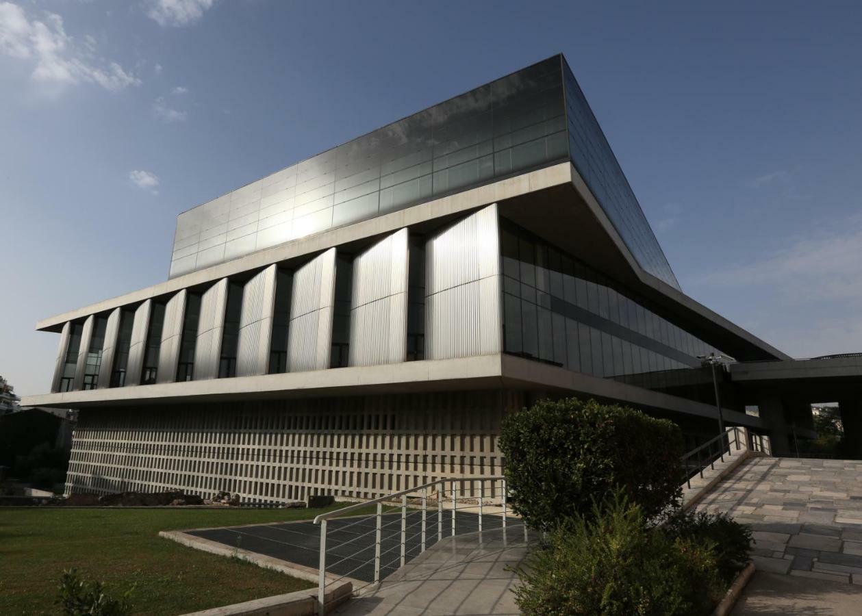 Homely @acropolis Museum